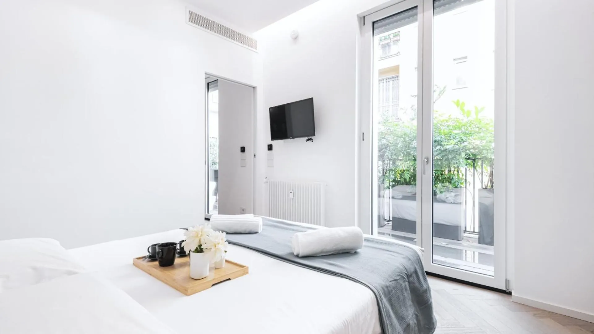 Easylife - Gioello Con Terrazzo Vicino Al Duomo Apartment Milan